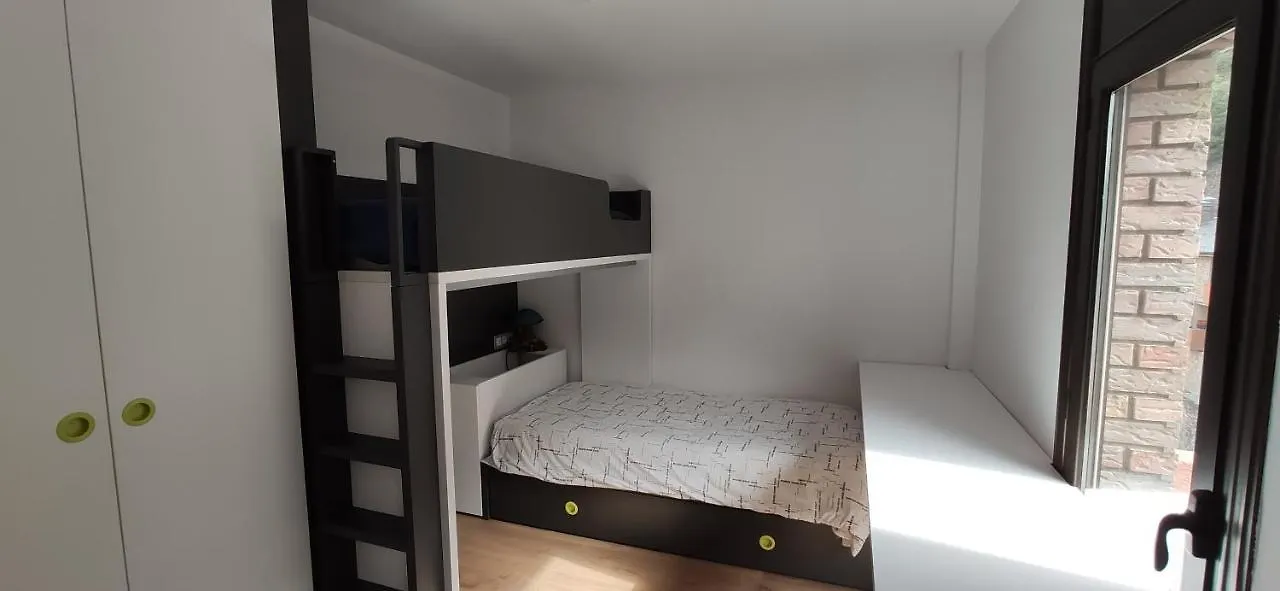 Acojedor, Nuevo Y Espacioso Piso En Sant Julià de Lòria